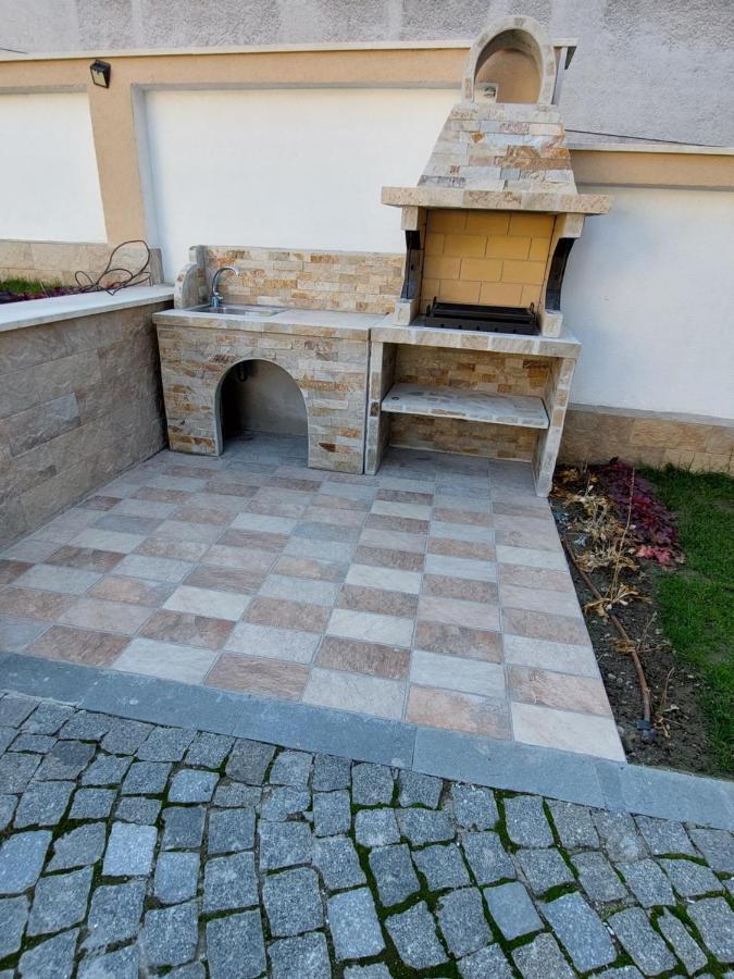 Stella Guesthouse Sapareva Banya Luaran gambar
